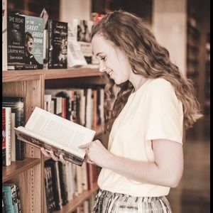 Meet your Posher, Hannah